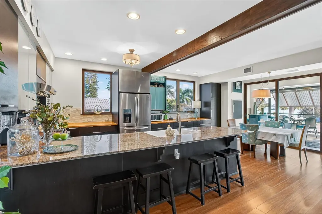 5659 Shore Boulevard S Gulfport FL 33707