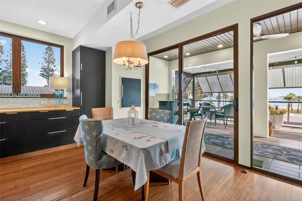 5659 Shore Boulevard S Gulfport FL 33707