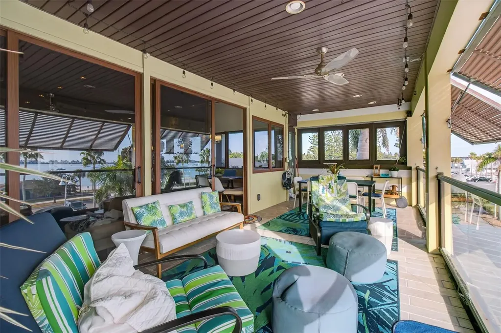 5659 Shore Boulevard S Gulfport FL 33707