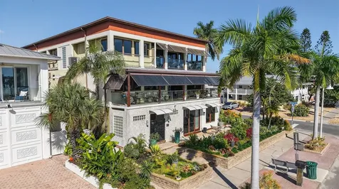5659 Shore Boulevard S Gulfport FL 33707