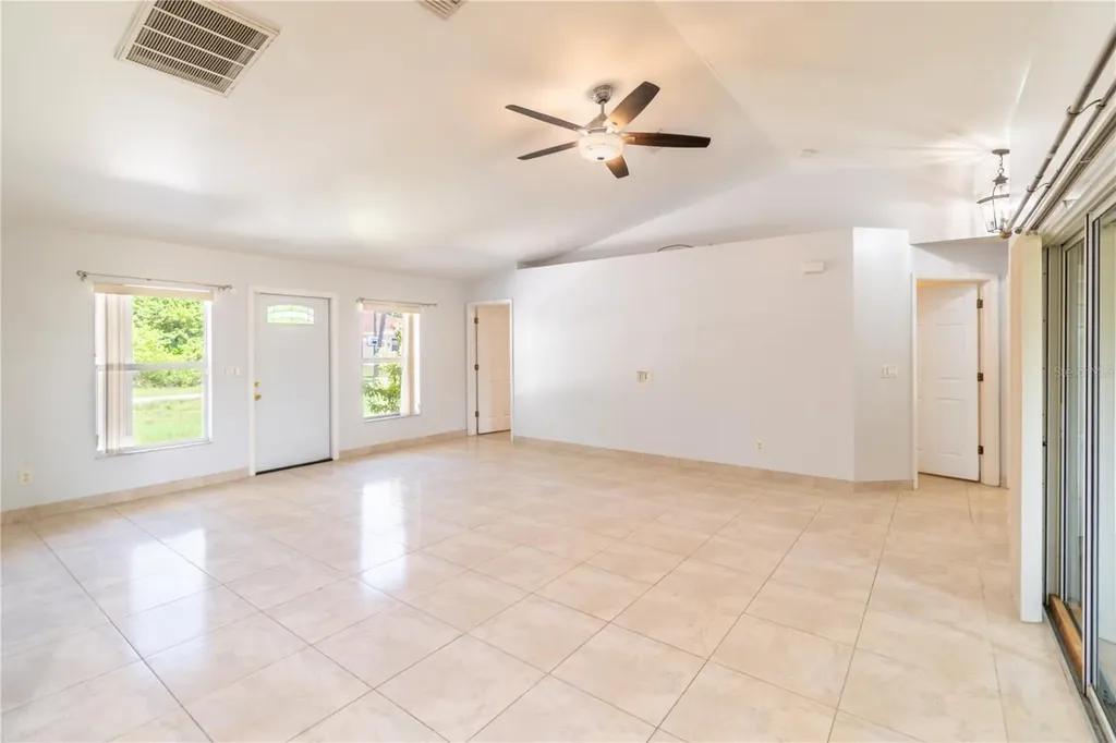 4913 Cromey Road North Port FL 34288