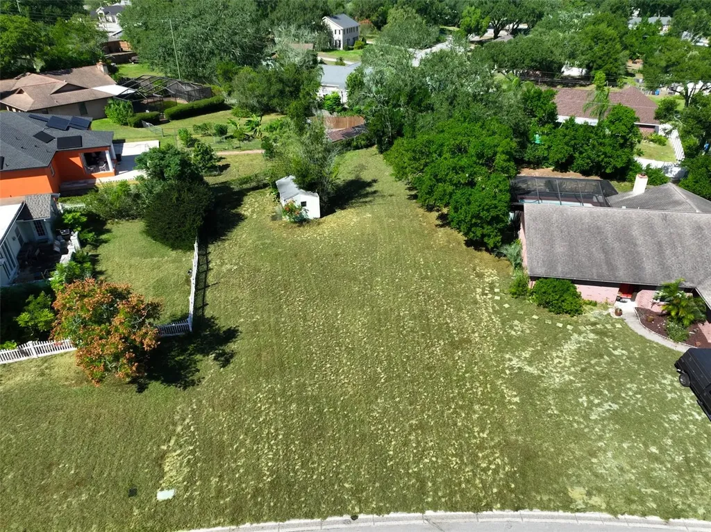 1114 Classic Drive Valrico FL 33594