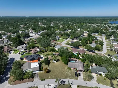 1114 Classic Drive Valrico FL 33594