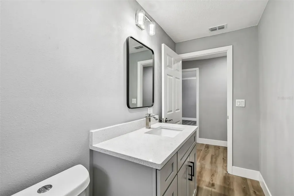 3206 N 29th Street Tampa FL 33605