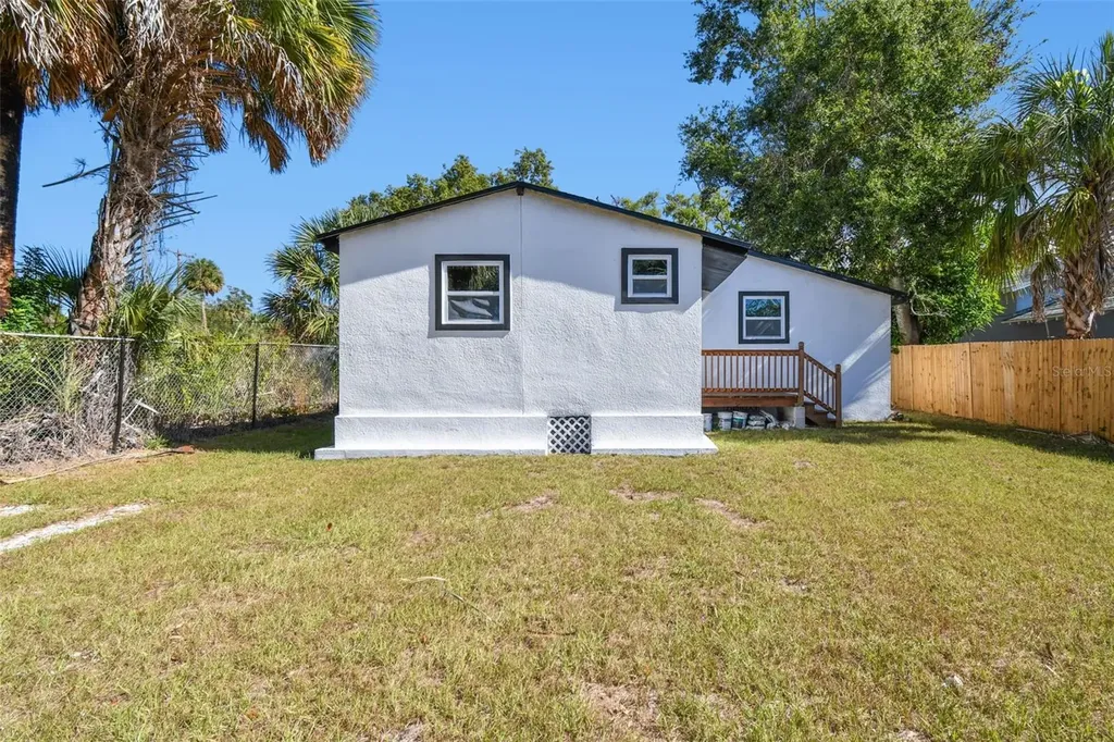 3206 N 29th Street Tampa FL 33605