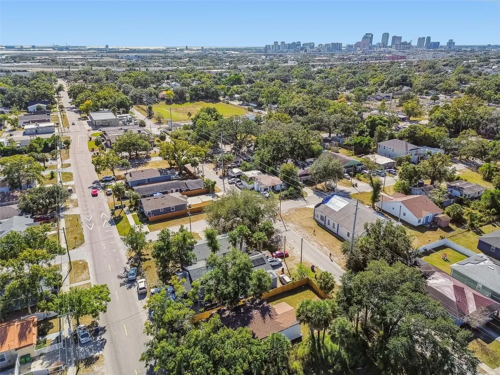 3206 N 29th Street Tampa FL 33605