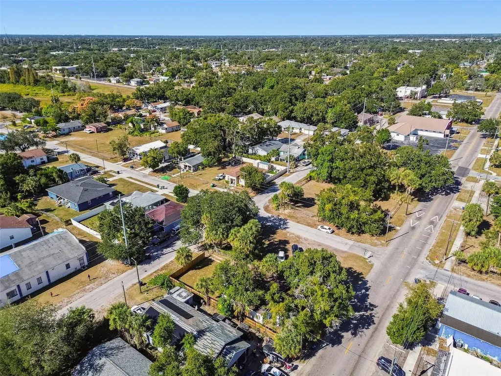 3206 N 29th Street Tampa FL 33605