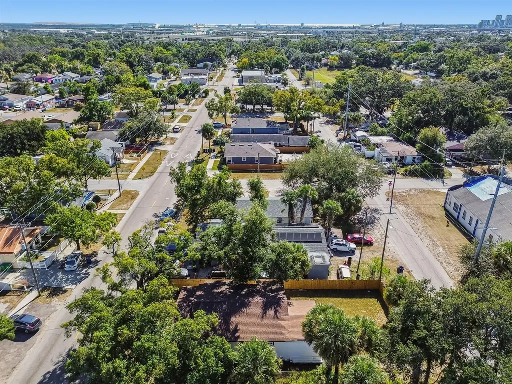 3206 N 29th Street Tampa FL 33605
