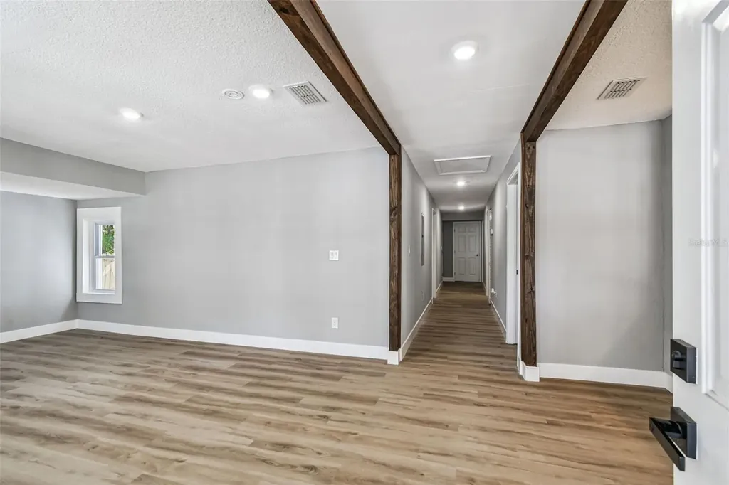 3206 N 29th Street Tampa FL 33605