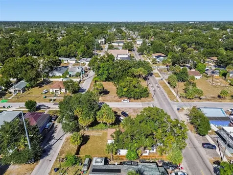 3206 N 29th Street Tampa FL 33605