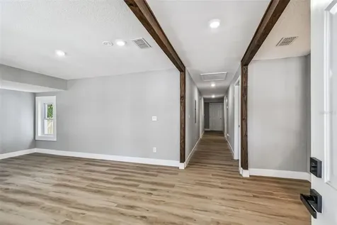 3206 N 29th Street Tampa FL 33605