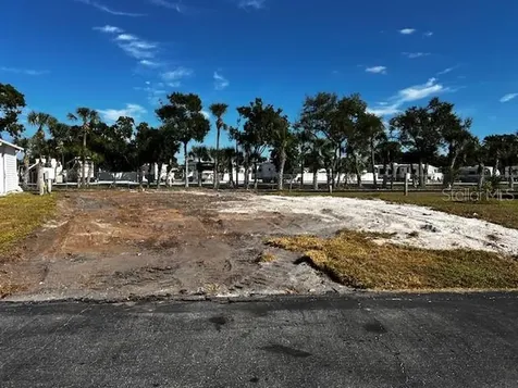 5515 Denmark Drive Bradenton FL 34207
