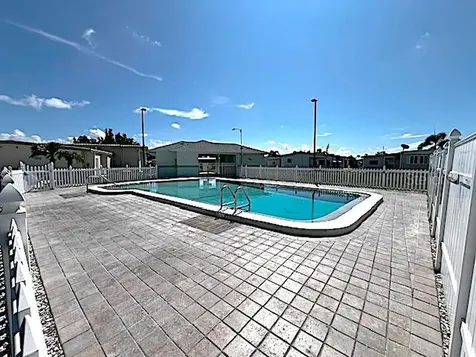 5515 Denmark Drive Bradenton FL 34207