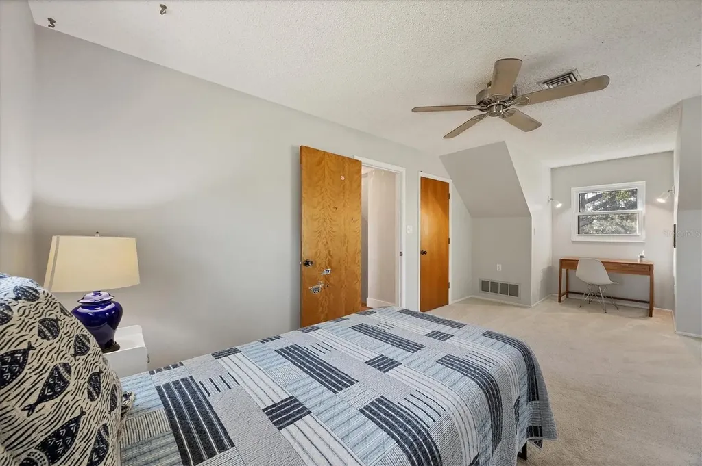 2115 Shadow Oaks Road Sarasota FL 34240