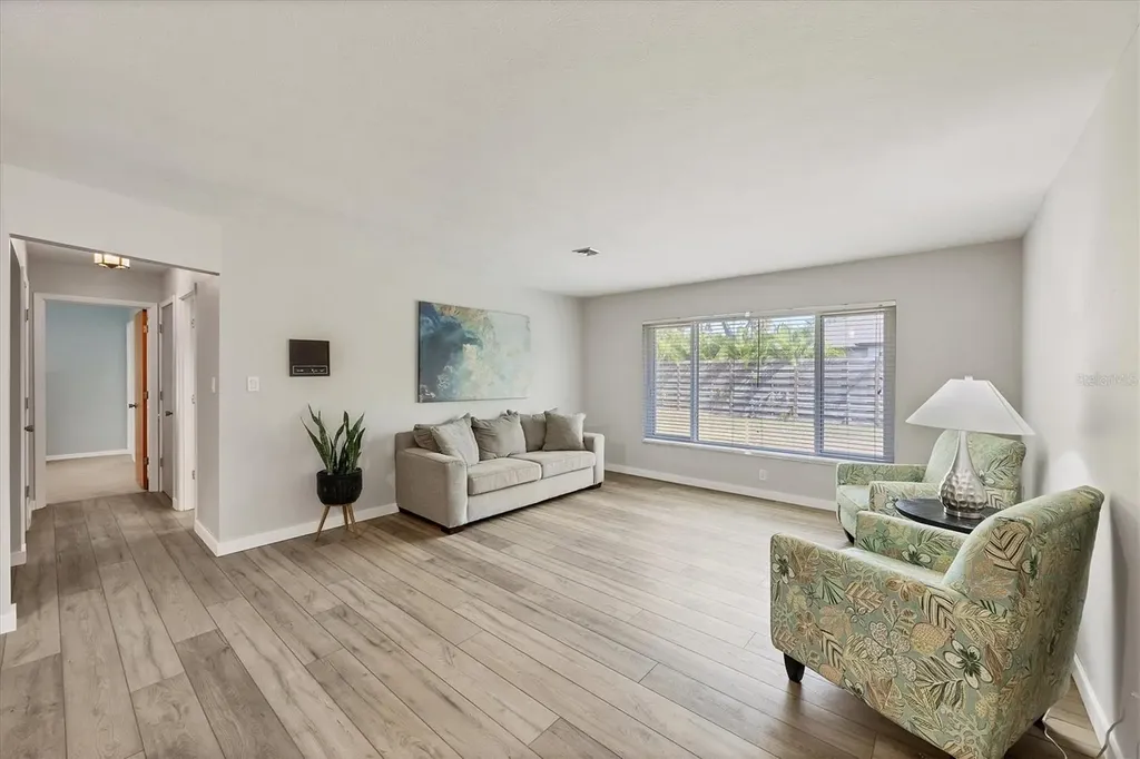 2115 Shadow Oaks Road Sarasota FL 34240