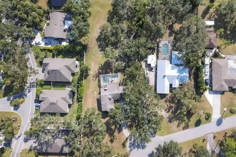 2115 Shadow Oaks Road Sarasota FL 34240