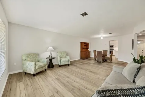2115 Shadow Oaks Road Sarasota FL 34240