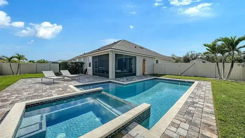 11329 Spring Gate Trail Bradenton FL 34211