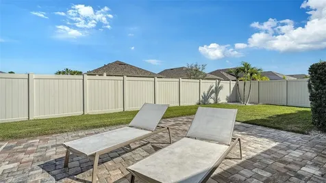 11329 Spring Gate Trail Bradenton FL 34211