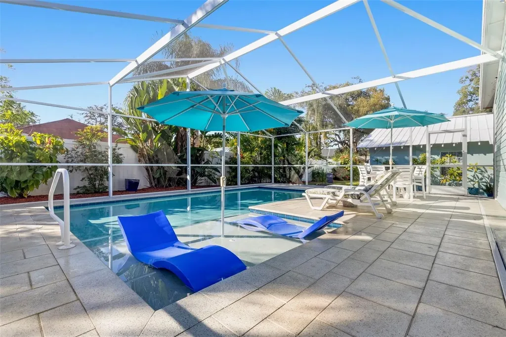 8106 N Boulevard Tampa FL 33604