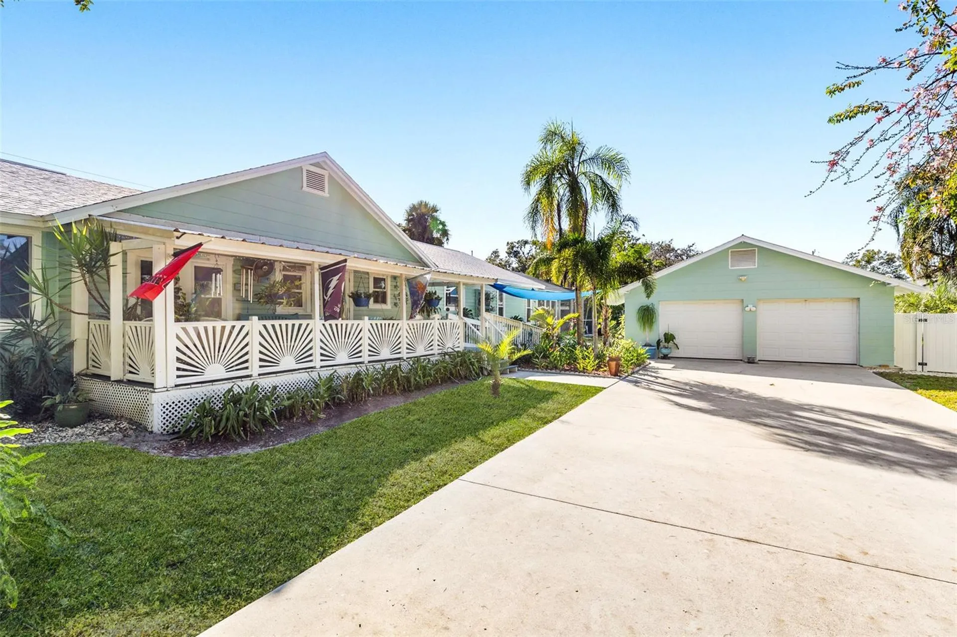 8106 N Boulevard Tampa FL 33604
