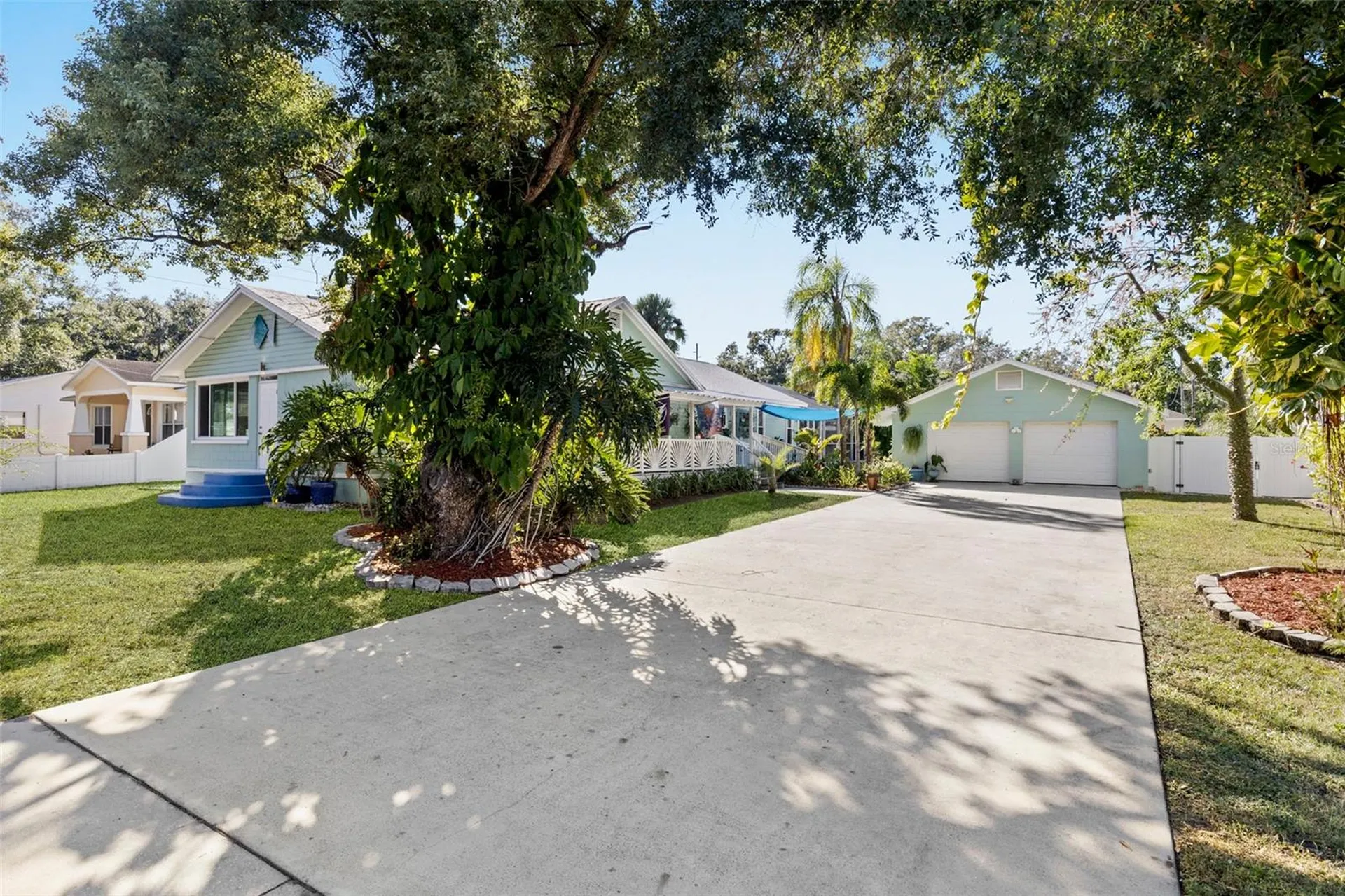 8106 N Boulevard Tampa FL 33604