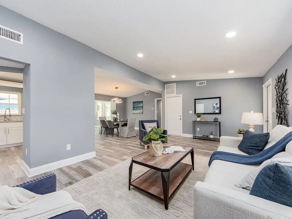 1596 S Evergreen Avenue Clearwater FL 33756