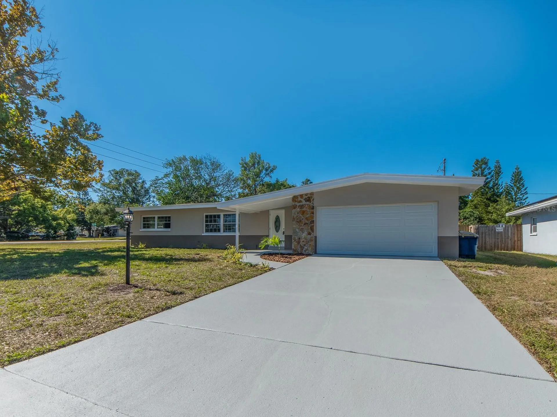 1596 S Evergreen Avenue Clearwater FL 33756