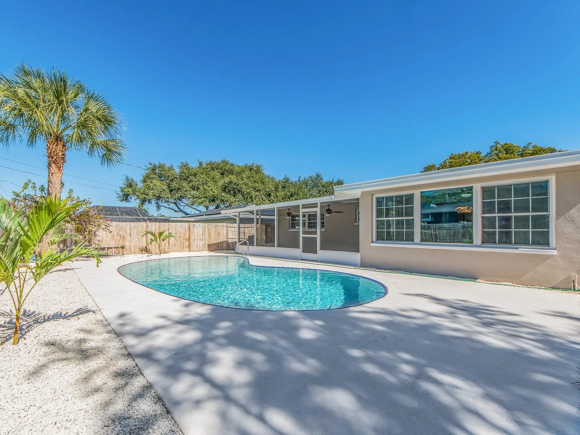 1596 S Evergreen Avenue Clearwater FL 33756