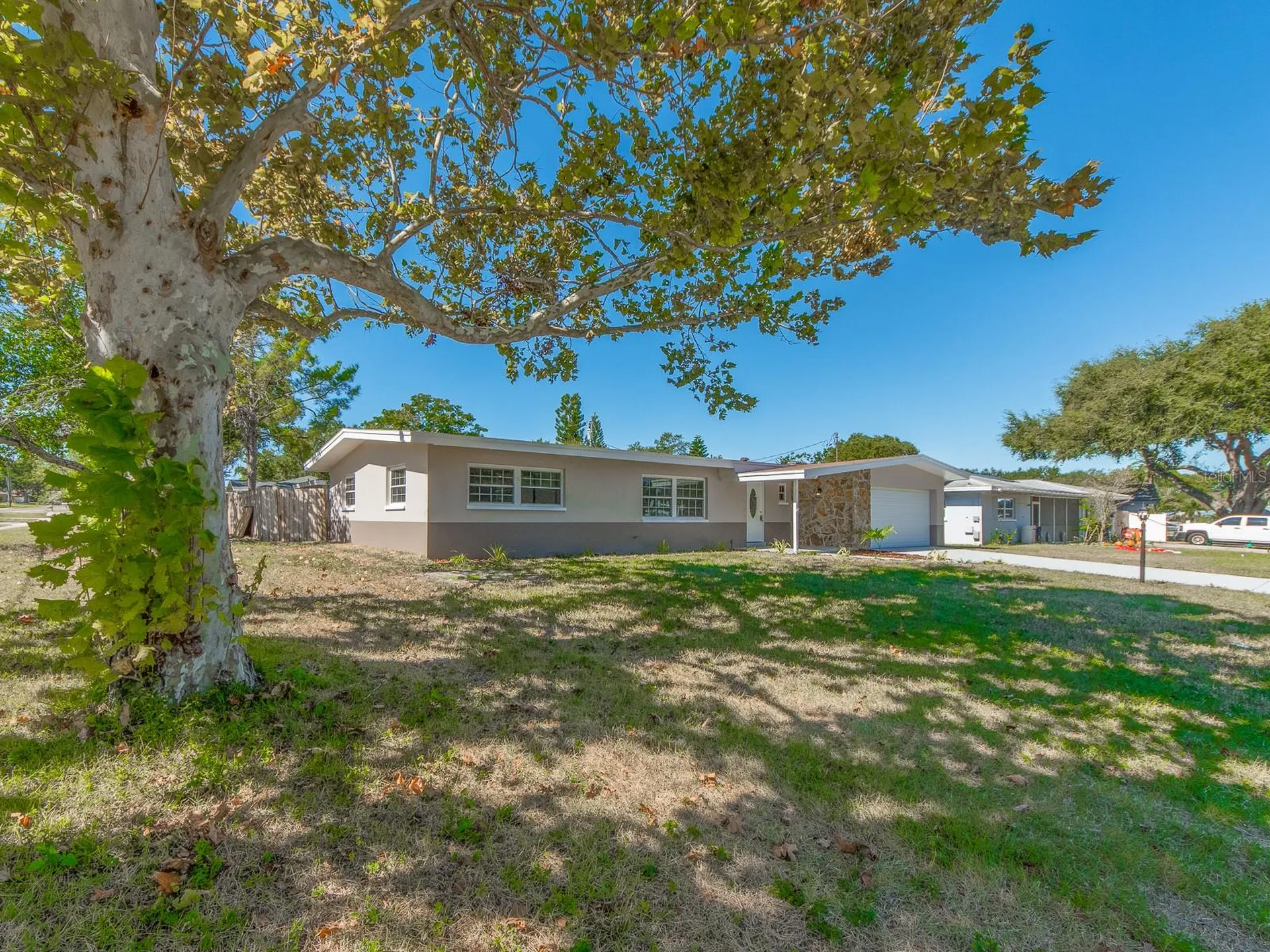1596 S Evergreen Avenue Clearwater FL 33756