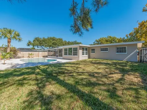 1596 S Evergreen Avenue Clearwater FL 33756