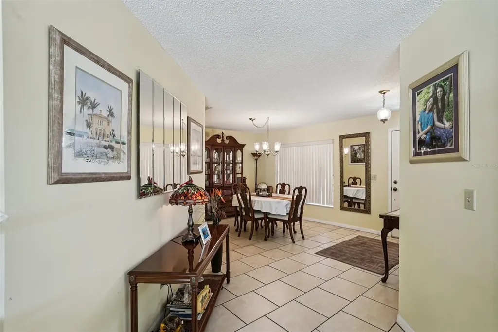 1805 New Bedford Drive Sun City Center FL 33573