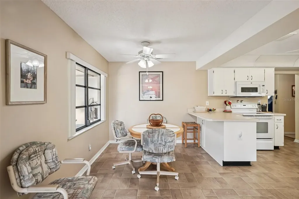 1805 New Bedford Drive Sun City Center FL 33573