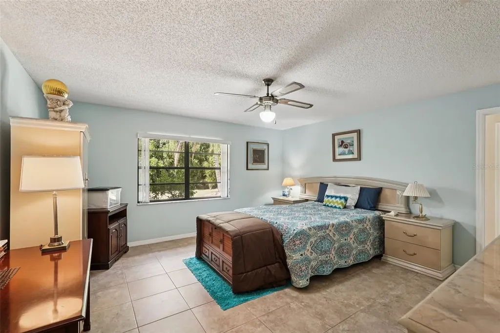 1805 New Bedford Drive Sun City Center FL 33573