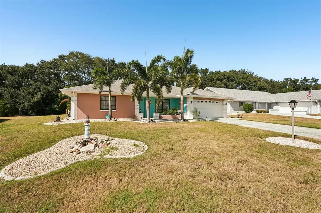 1805 New Bedford Drive Sun City Center FL 33573