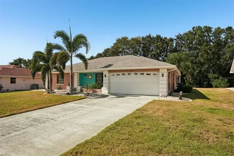 1805 New Bedford Drive Sun City Center FL 33573