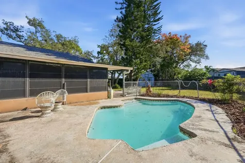 93 Glass Court Port Orange FL 32129