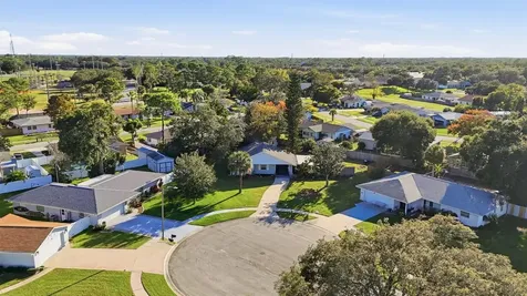 93 Glass Court Port Orange FL 32129