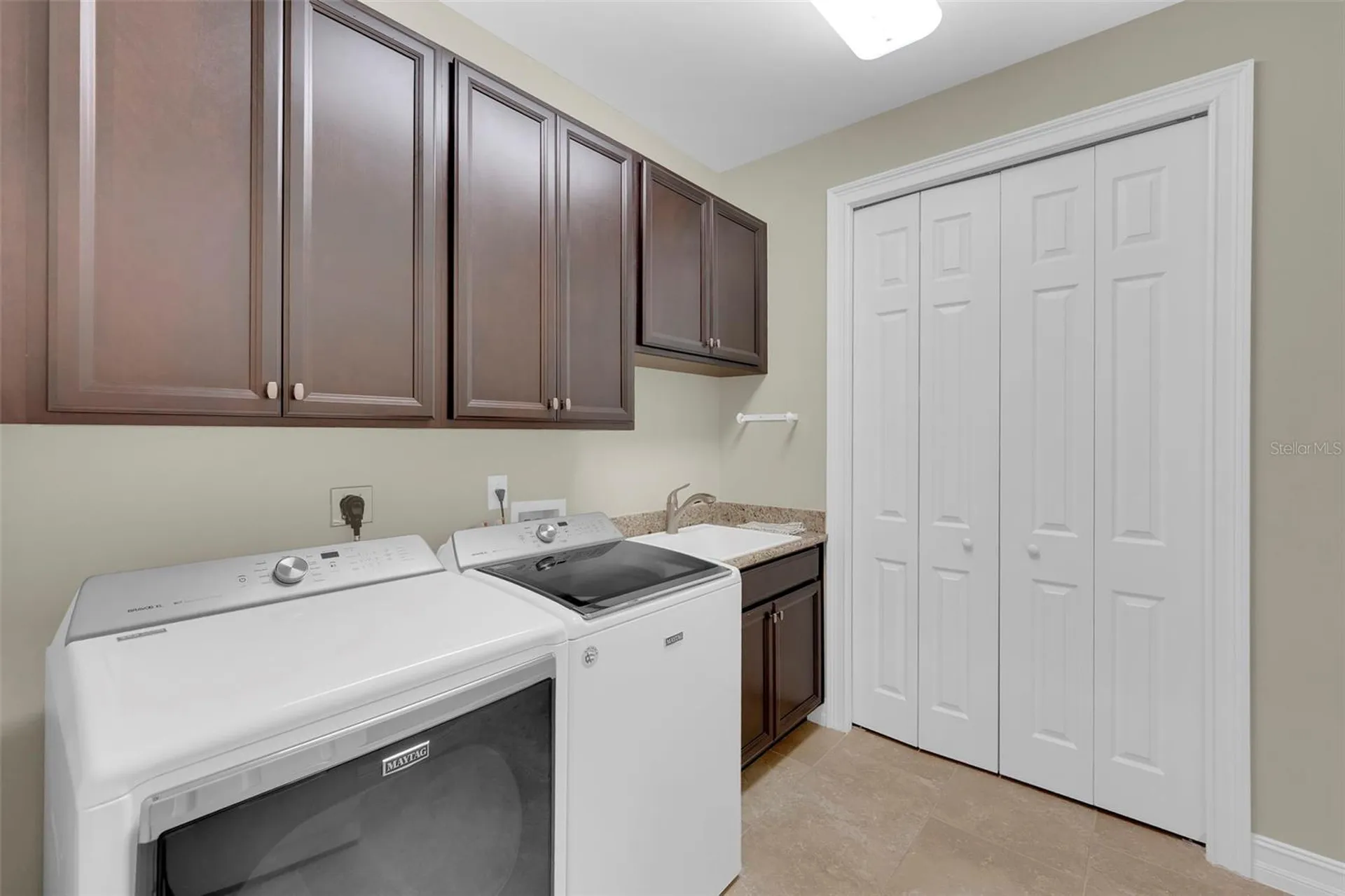 8720 Westwood Oaks Place Fort Myers FL 33908