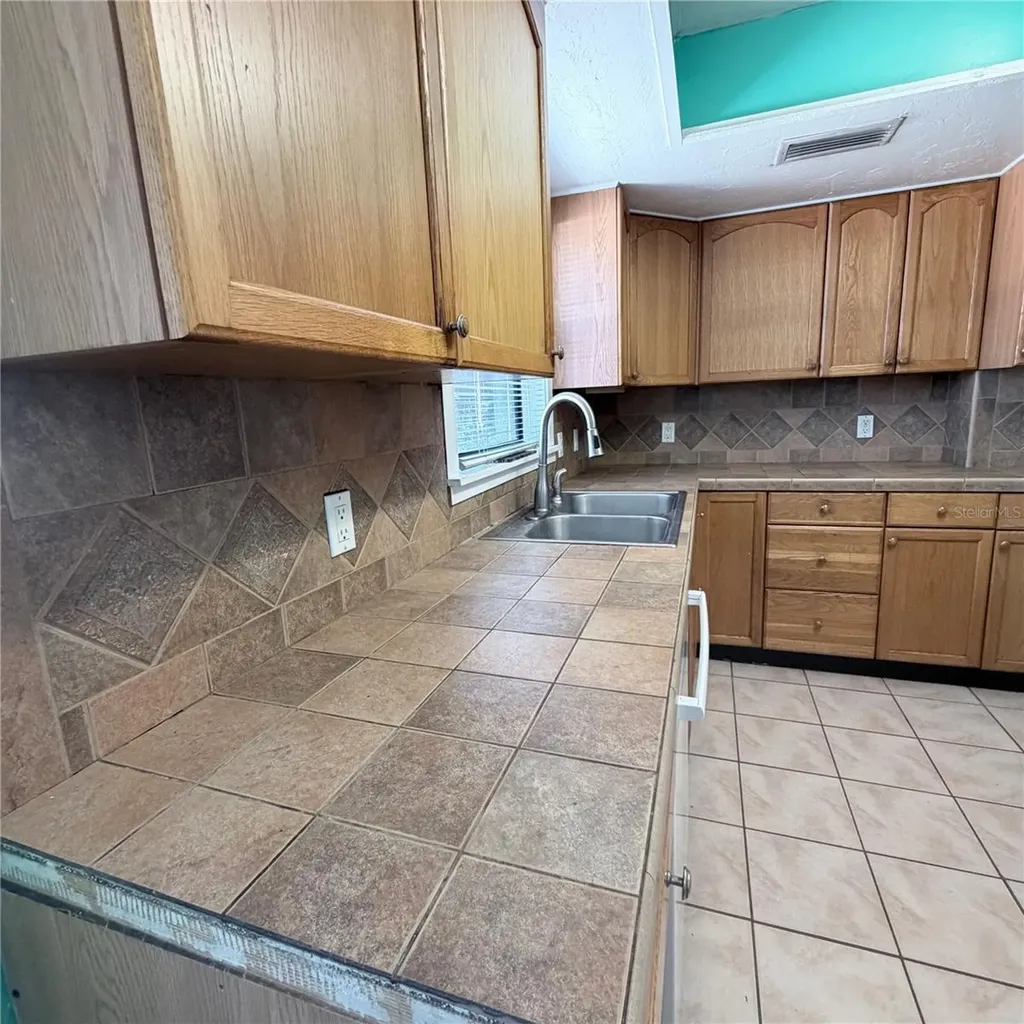 2171 Orchid Street Sarasota FL 34239