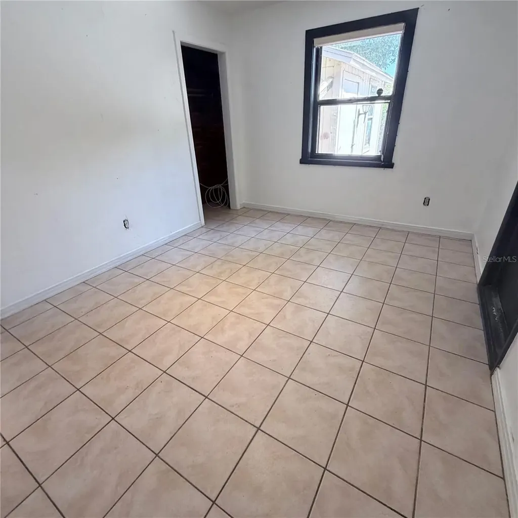 2171 Orchid Street Sarasota FL 34239