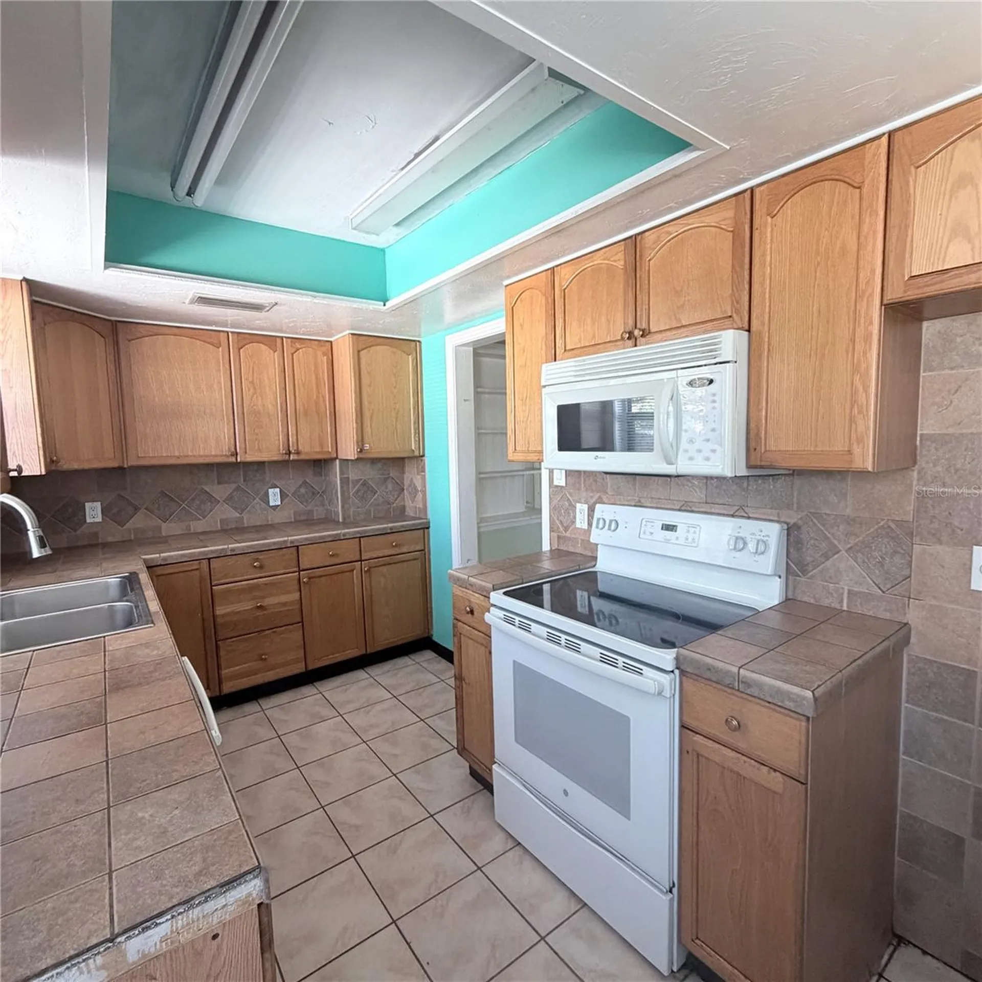 2171 Orchid Street Sarasota FL 34239