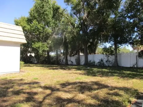 5571 Riverbluff Circle Sarasota FL 34231