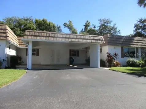 5571 Riverbluff Circle Sarasota FL 34231