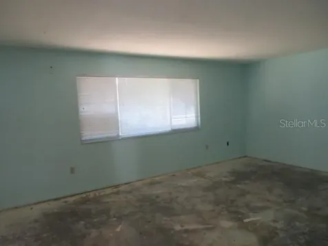 5571 Riverbluff Circle Sarasota FL 34231