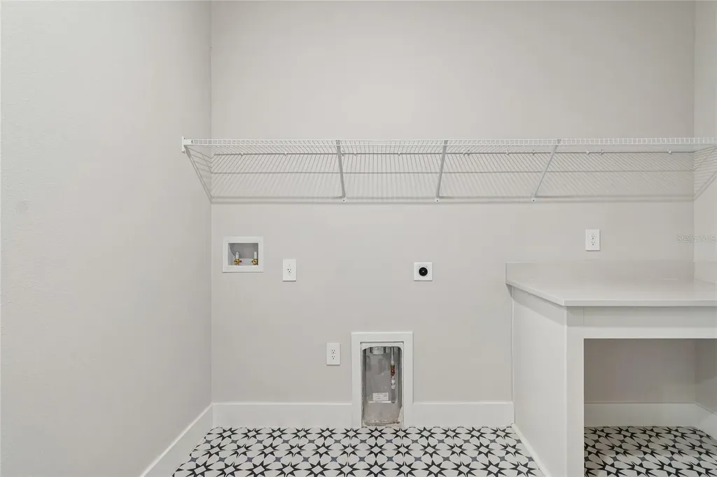 2809 Marrakesh Lane Sarasota FL 34234