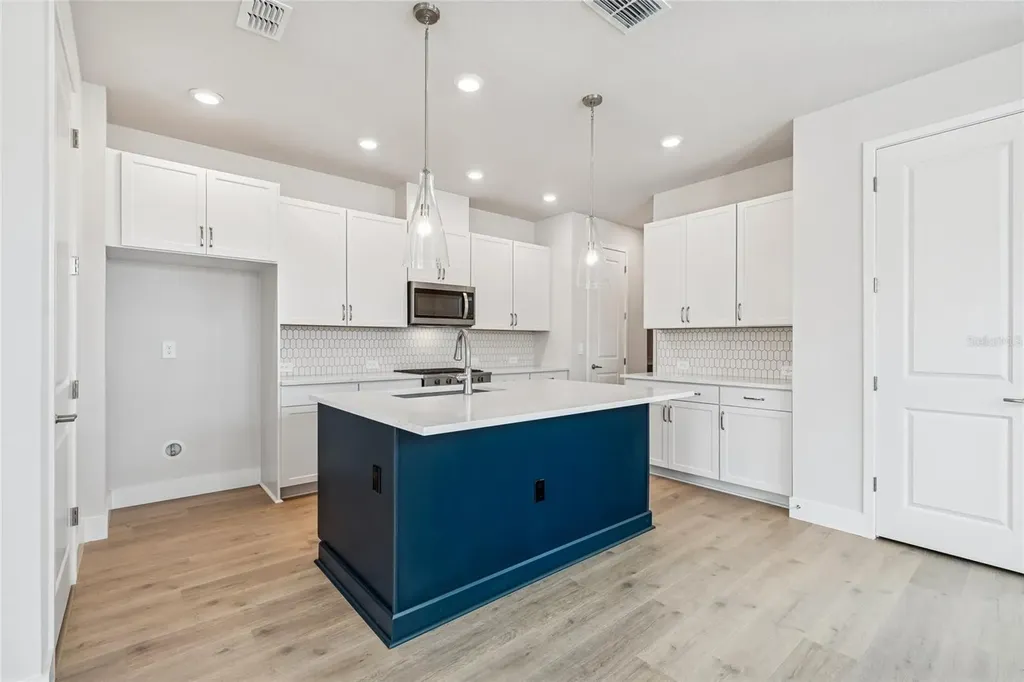 2809 Marrakesh Lane Sarasota FL 34234