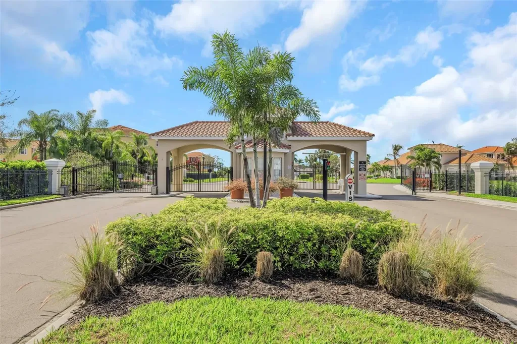 313 10th Avenue E Palmetto FL 34221