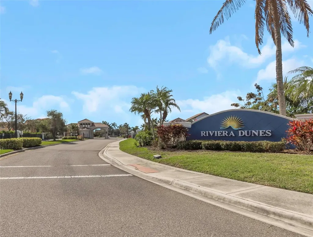 313 10th Avenue E Palmetto FL 34221