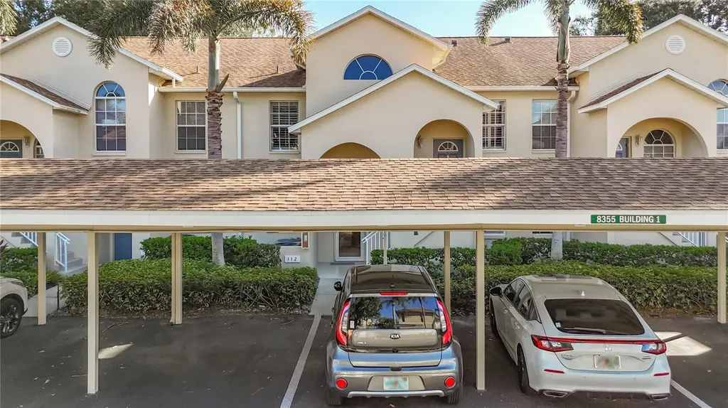 8355 Glenrose Way Sarasota FL 34238